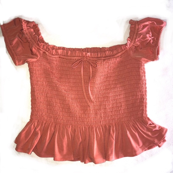 BCBGeneration Off the Shoulder smoked crop Top - Picture 3 of 8